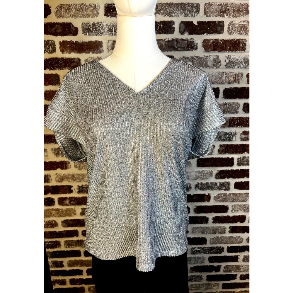 WHBM Feminine Silver Shimmer Flowy Fit Top Women's Size M